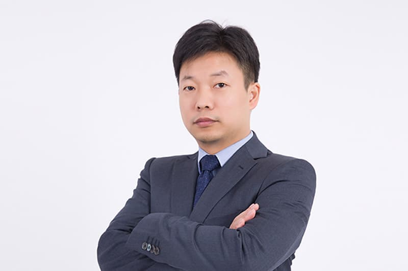 Luo Jianjun ( Mr. Louis)